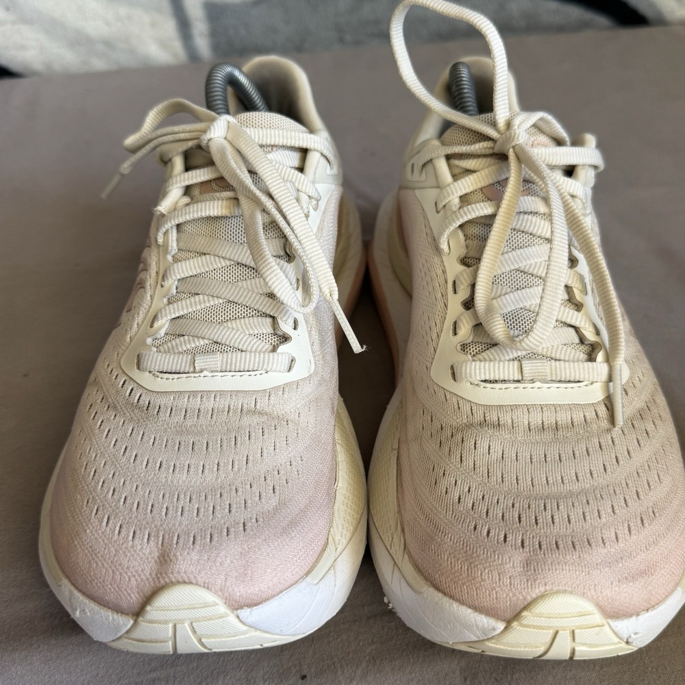 Size 8.5 - Topo Aura Cream/Rose Womens Athletic Shoes‎ - Picture 3 of 10